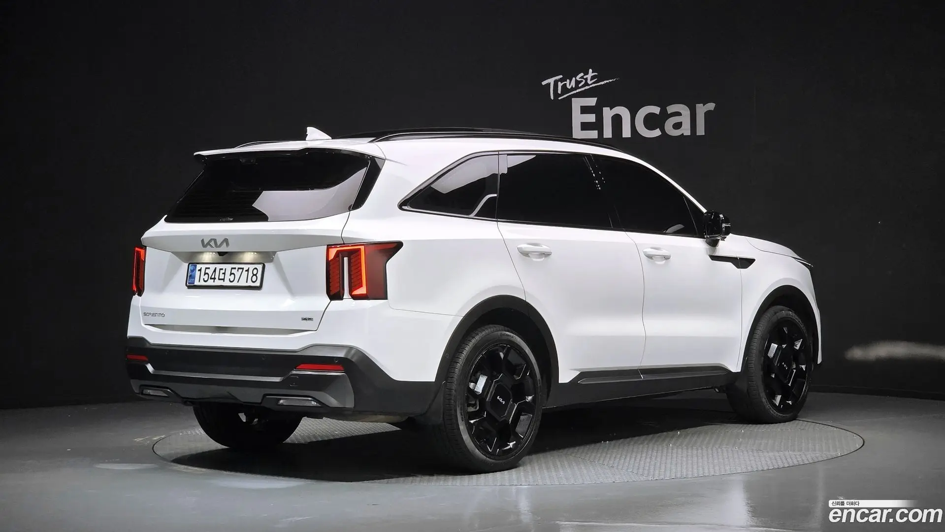 Main__Slider__Photo:Sorento Kia 2023.8-1