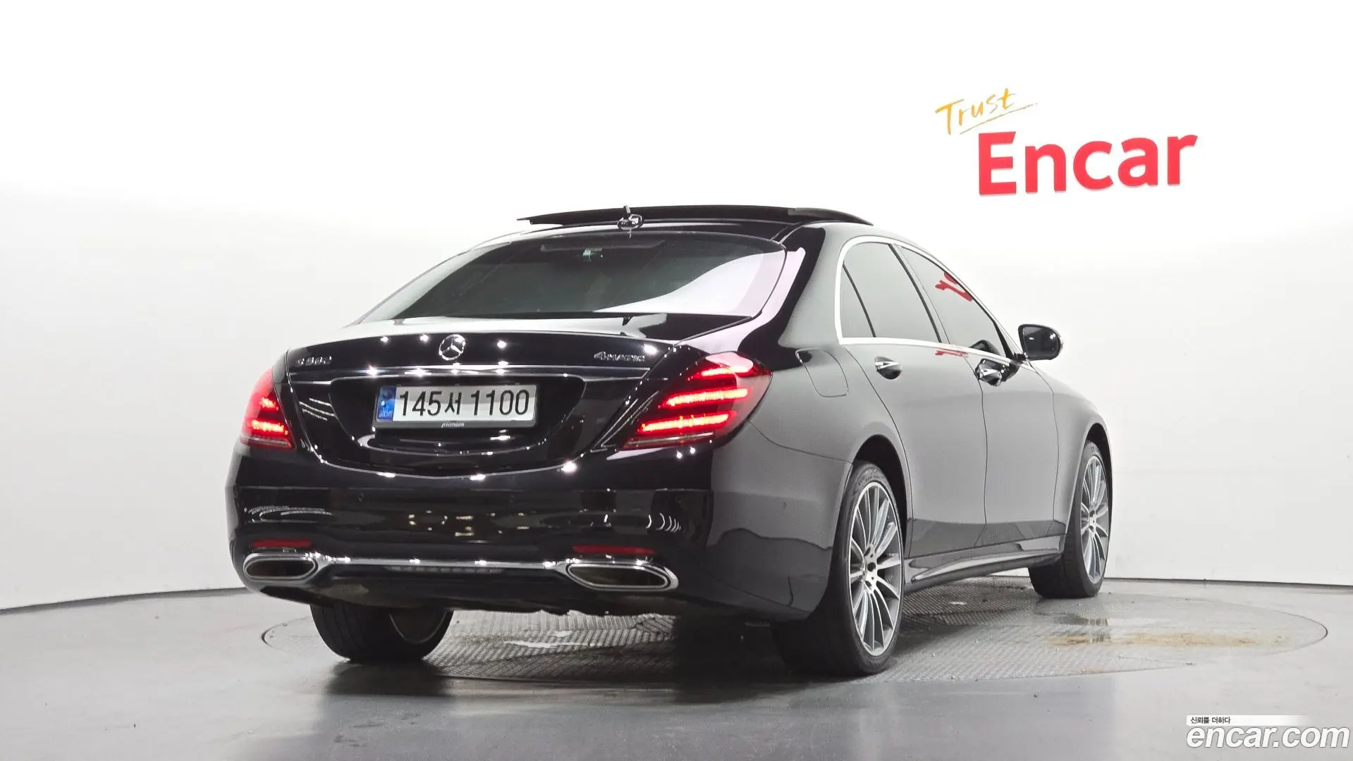Main__Slider__Photo:S-Class Mercedes-Benz 2018.4-1