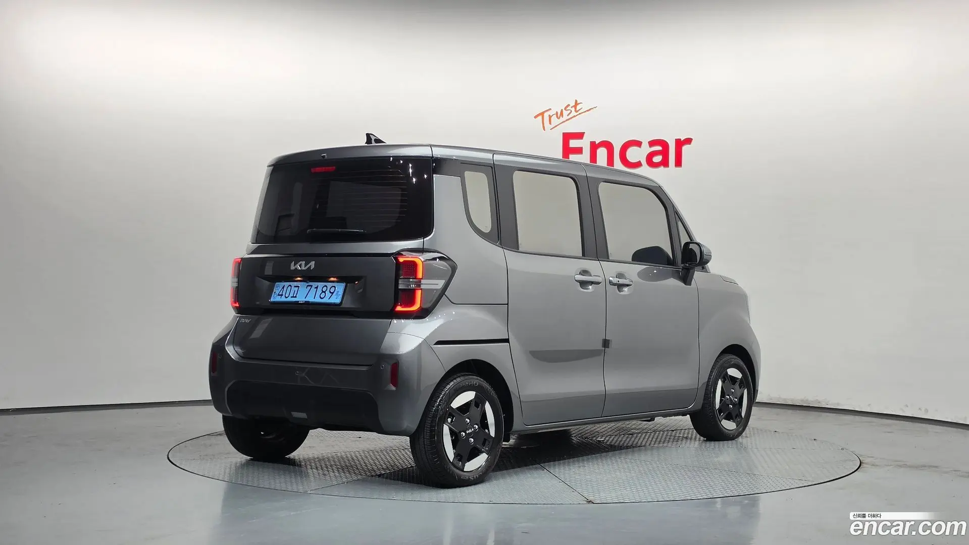 Main__Slider__Photo:RAY Kia 2024.4-1