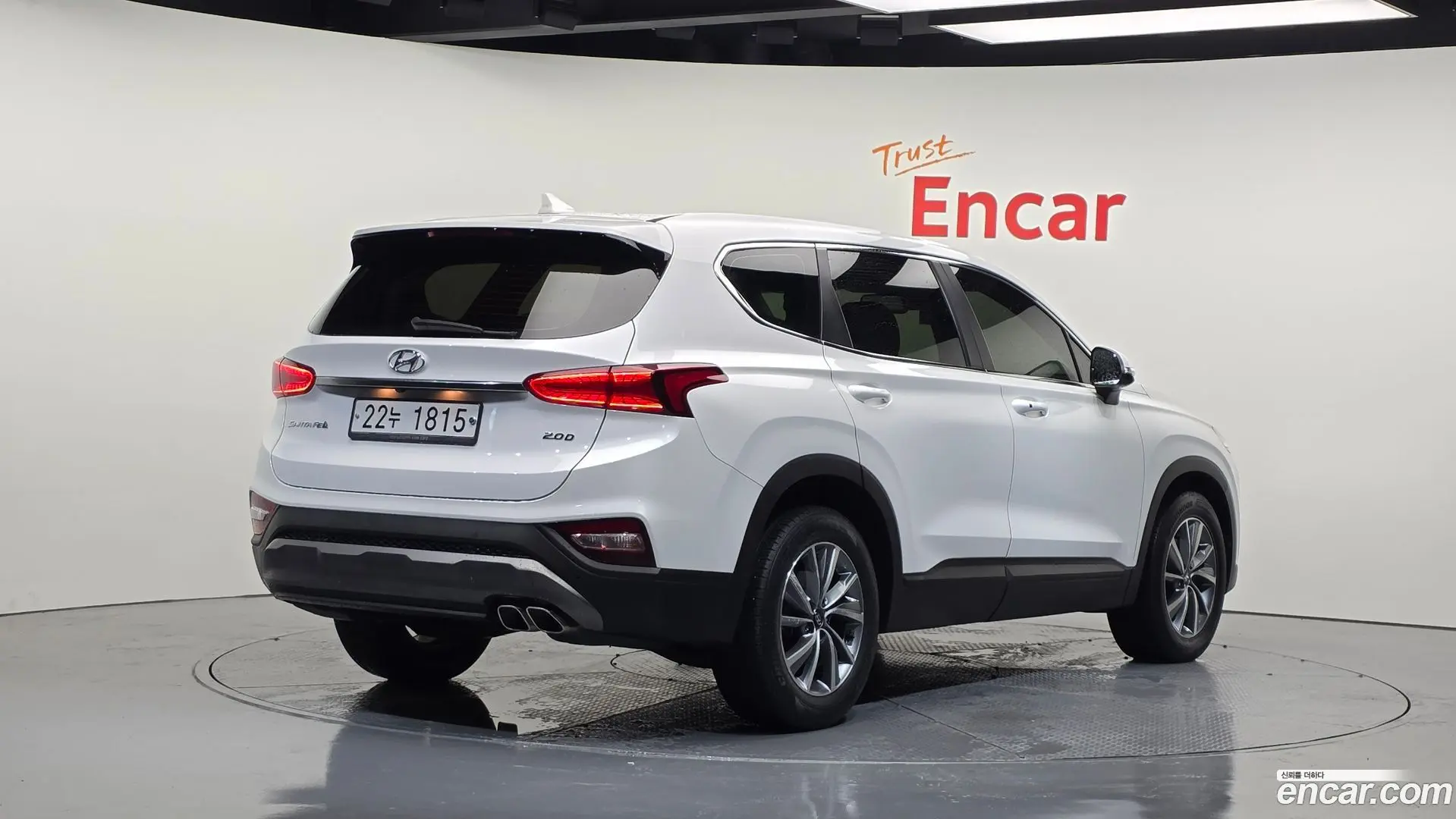 Main__Slider__Photo:Santafe Hyundai 2018.8-1