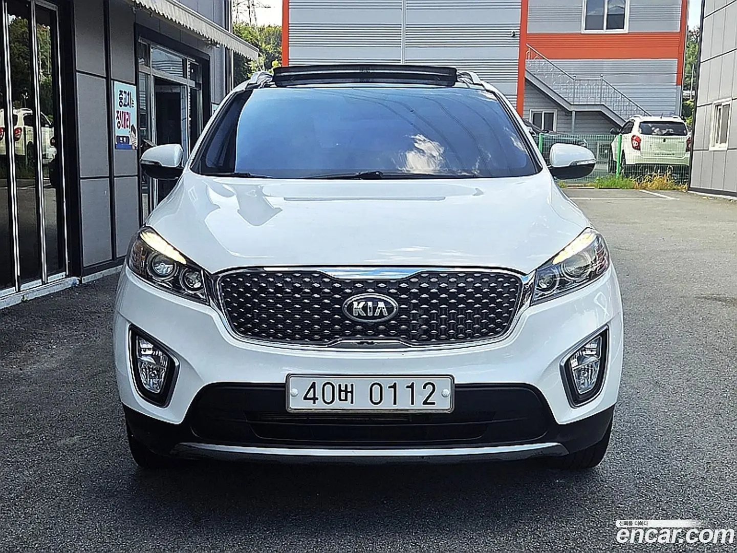 Main__Slider__Photo:Sorento Kia 2016.7-1