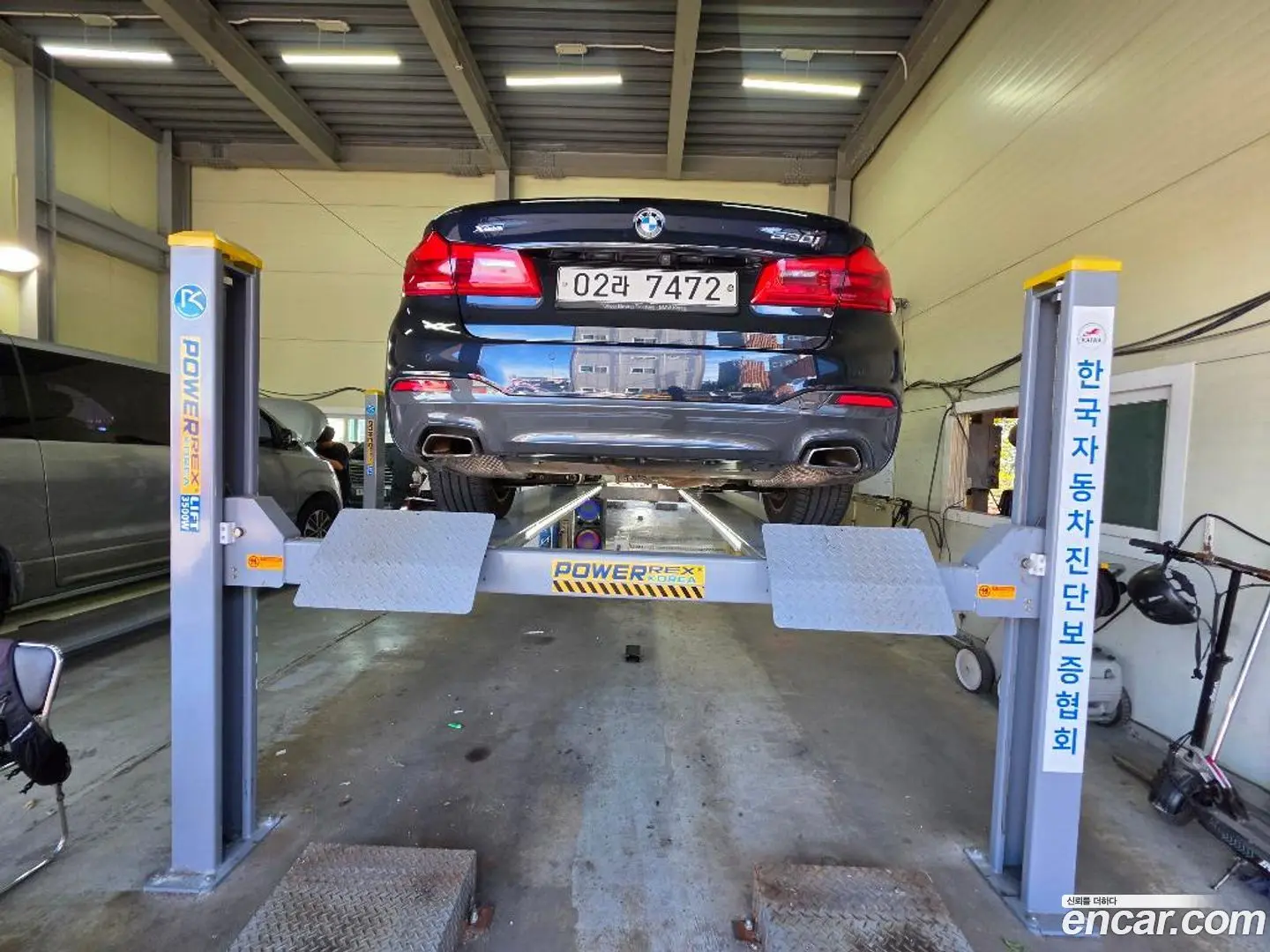 Main__Slider__Photo:5-Series BMW 2018.2-1