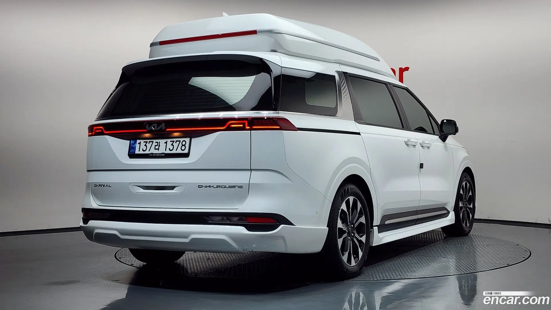 Main__Slider__Photo:Canival Kia 2023.0-1