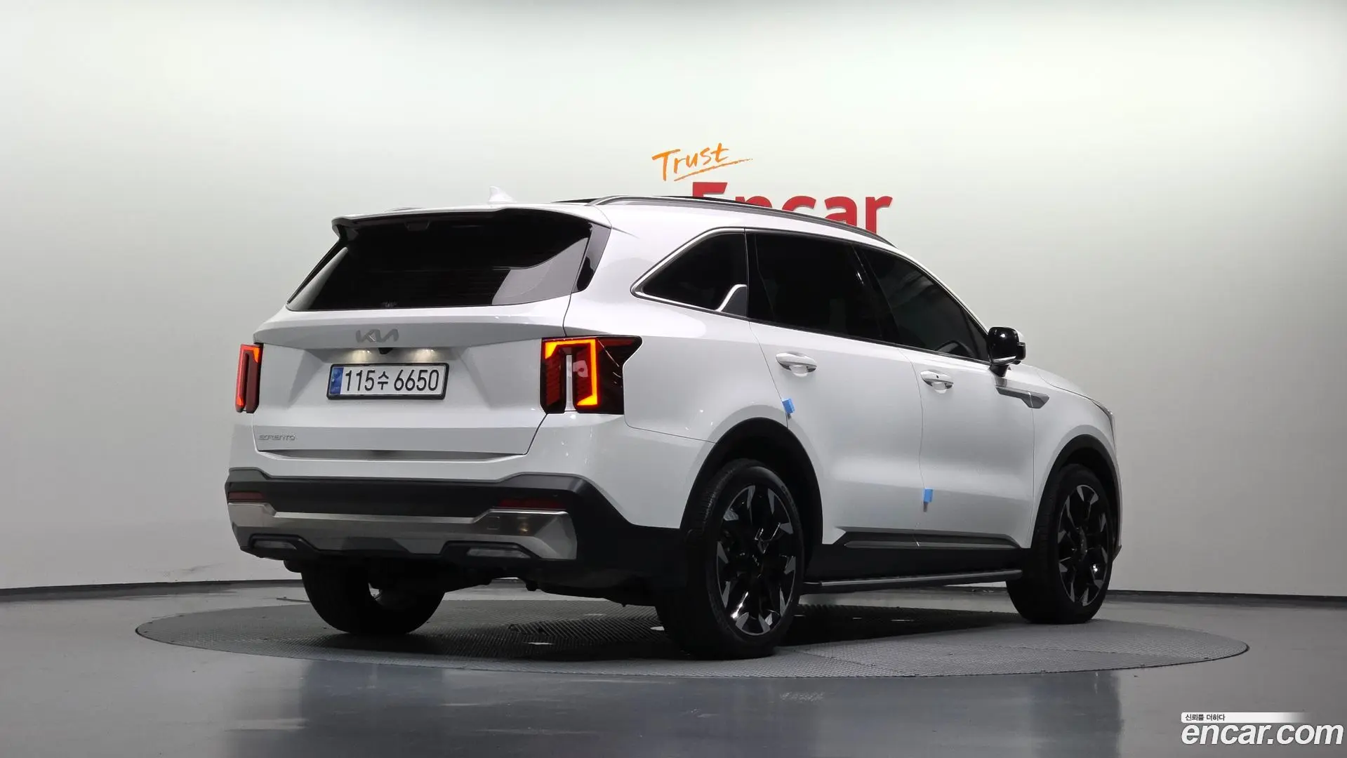 Main__Slider__Photo:Sorento Kia 2024.3-1