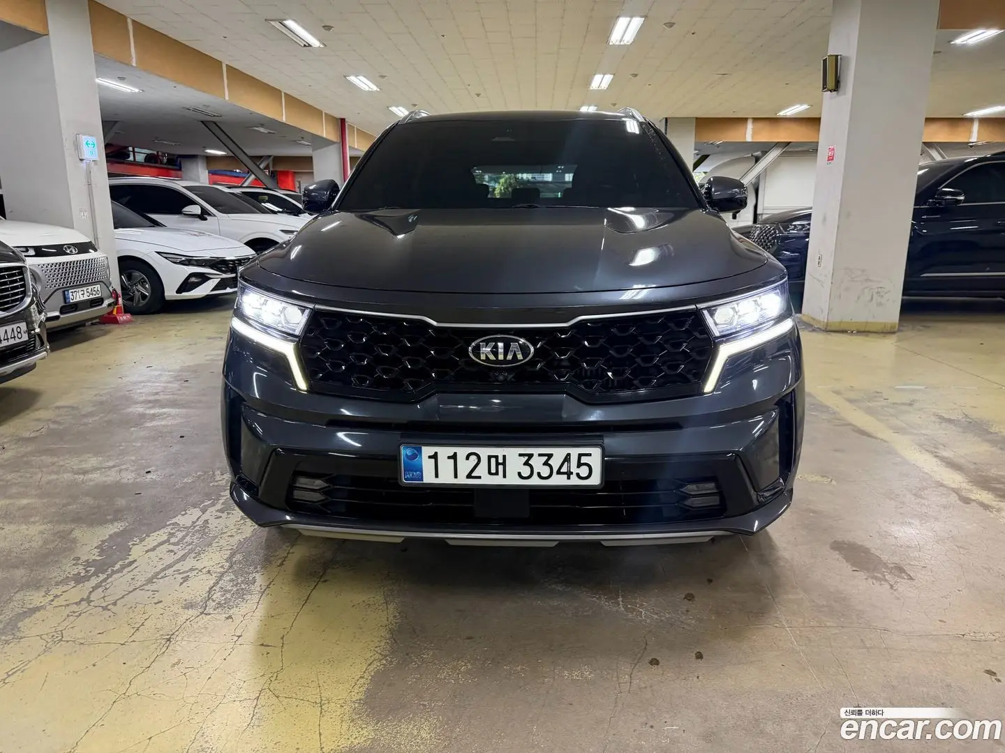Main__Slider__Photo:Sorento Kia 2021.0-1