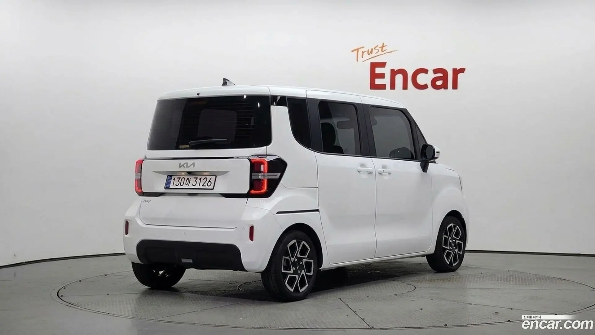 Main__Slider__Photo:RAY Kia 2024.10-1