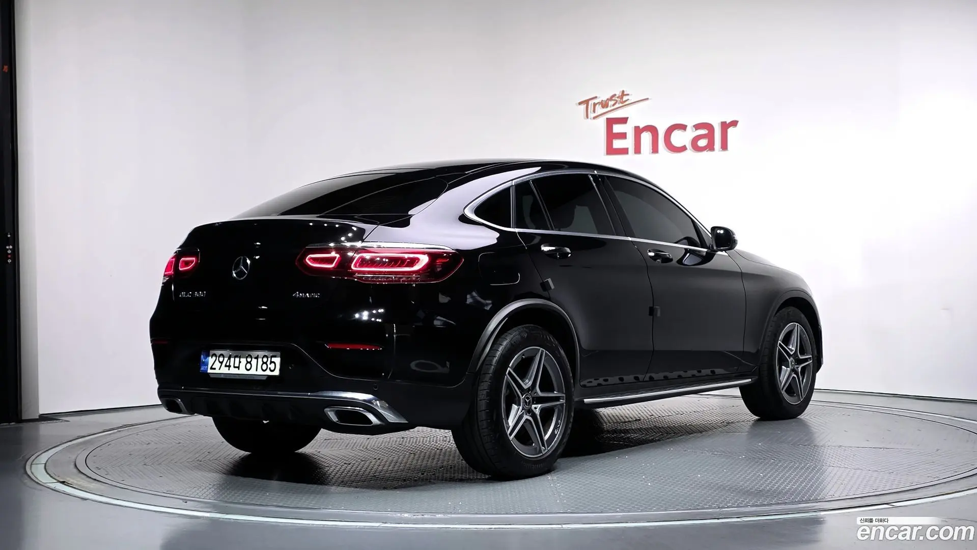Main__Slider__Photo:GLC-Class Mercedes-Benz 2021.3-1