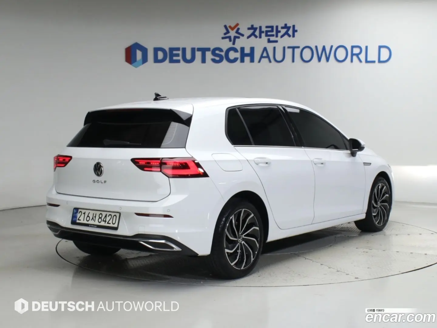 Main__Slider__Photo:Golf Volkswagen 2022.11-1
