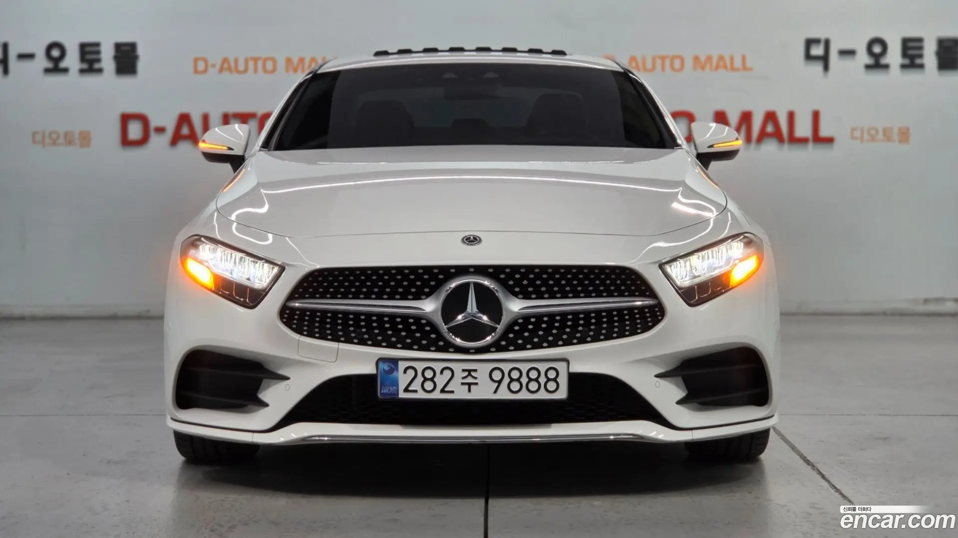 Main__Slider__Photo:CLS-Class Mercedes-Benz 2019.11-1