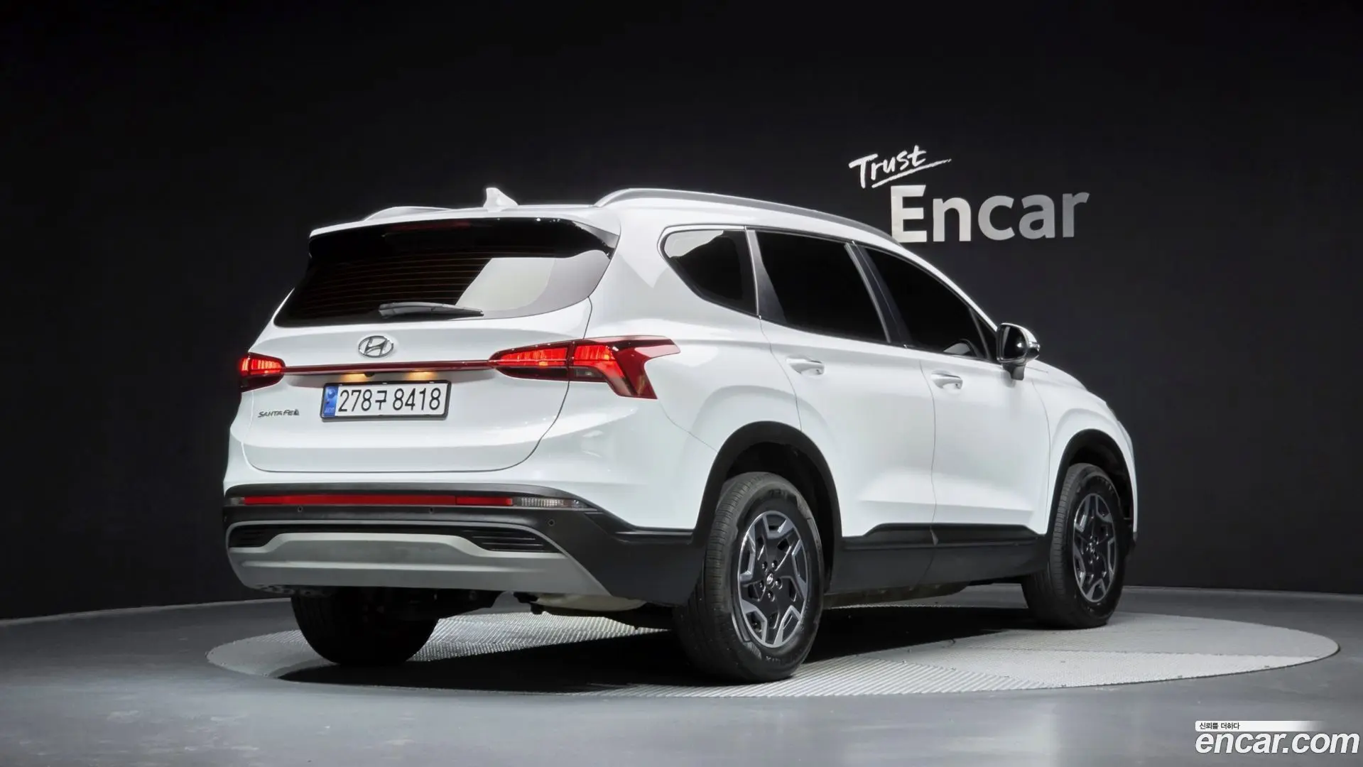 Main__Slider__Photo:Santafe Hyundai 2021.8-1