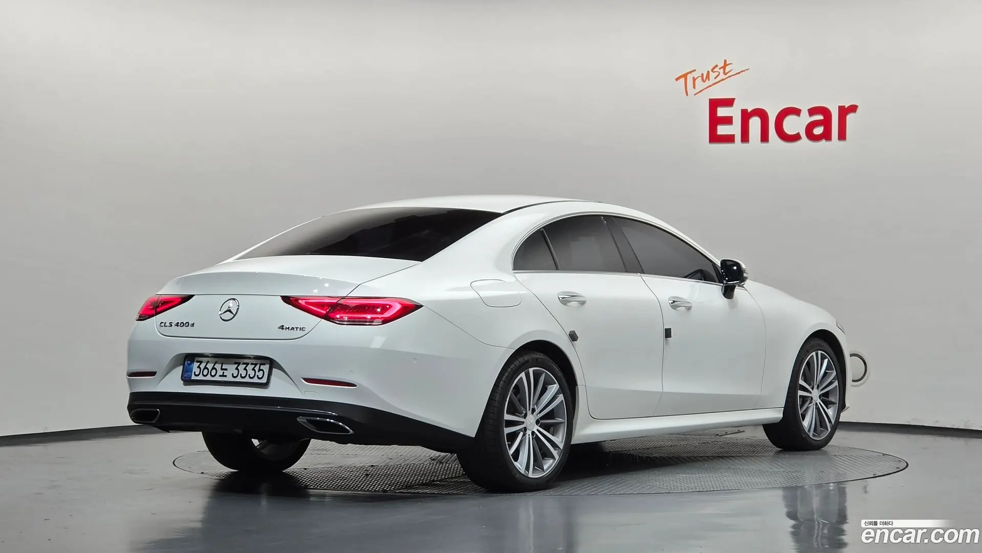 Main__Slider__Photo:CLS-Class Mercedes-Benz 2018.10-1