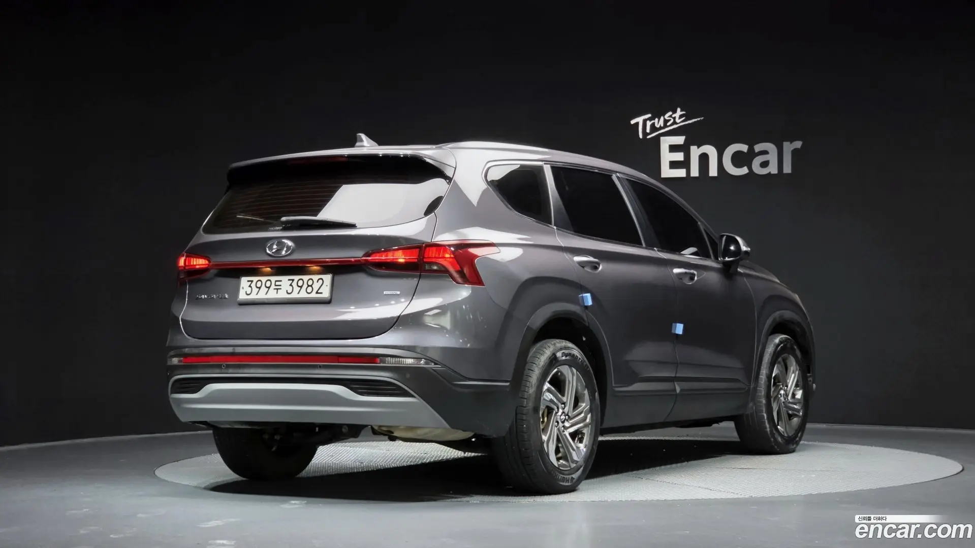 Main__Slider__Photo:Santafe Hyundai 2021.7-1