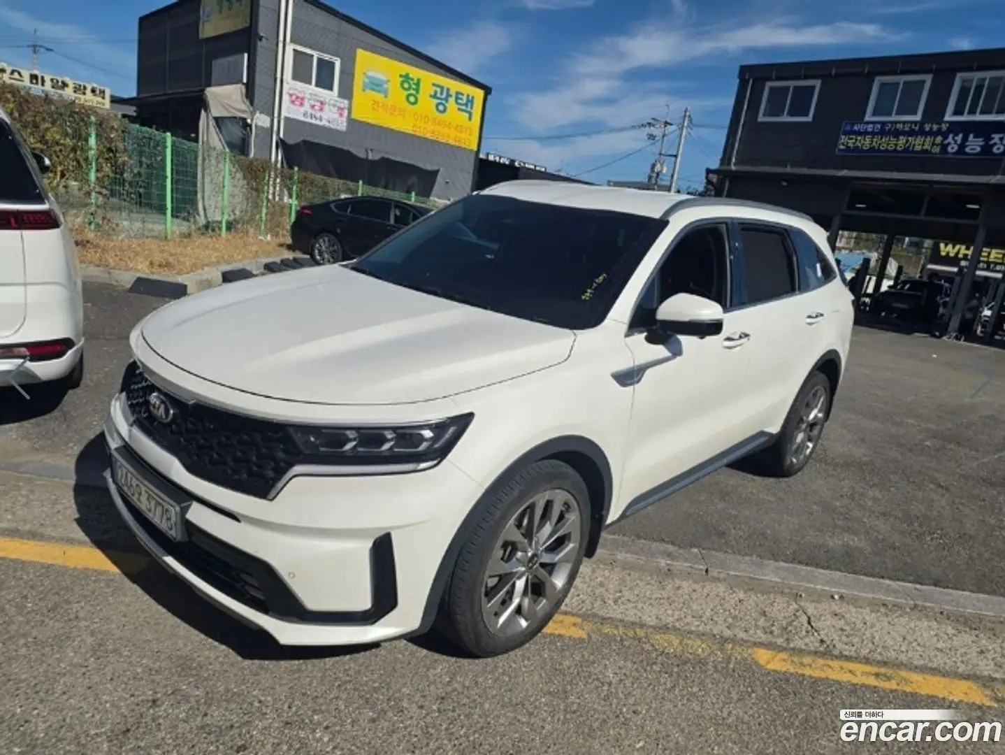 Main__Slider__Photo:Sorento Kia 2020.8-1