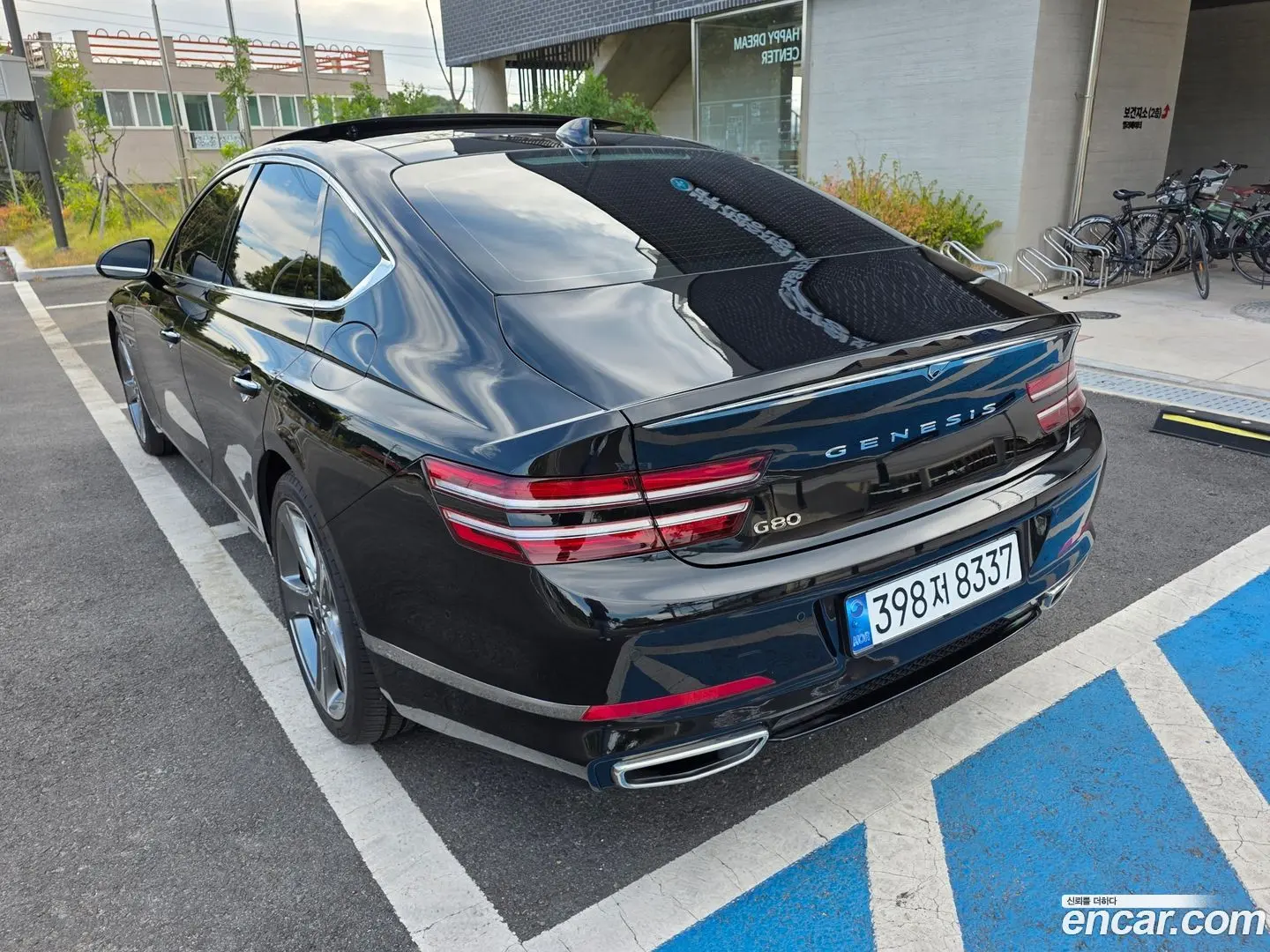 Main__Slider__Photo:G80 Genesis 2021.6-1