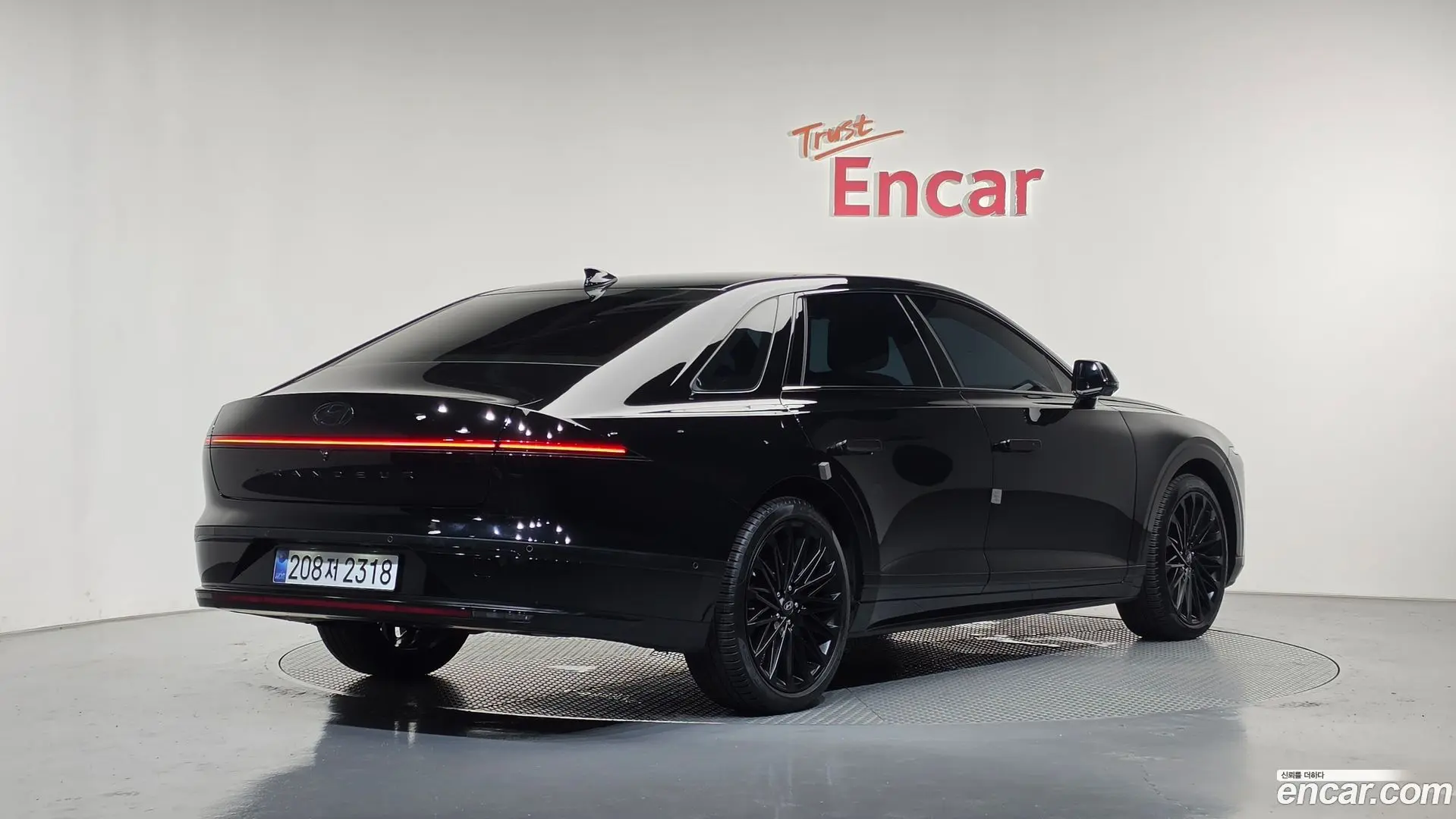 Main__Slider__Photo:Grandeur Hyundai 2025.9-1