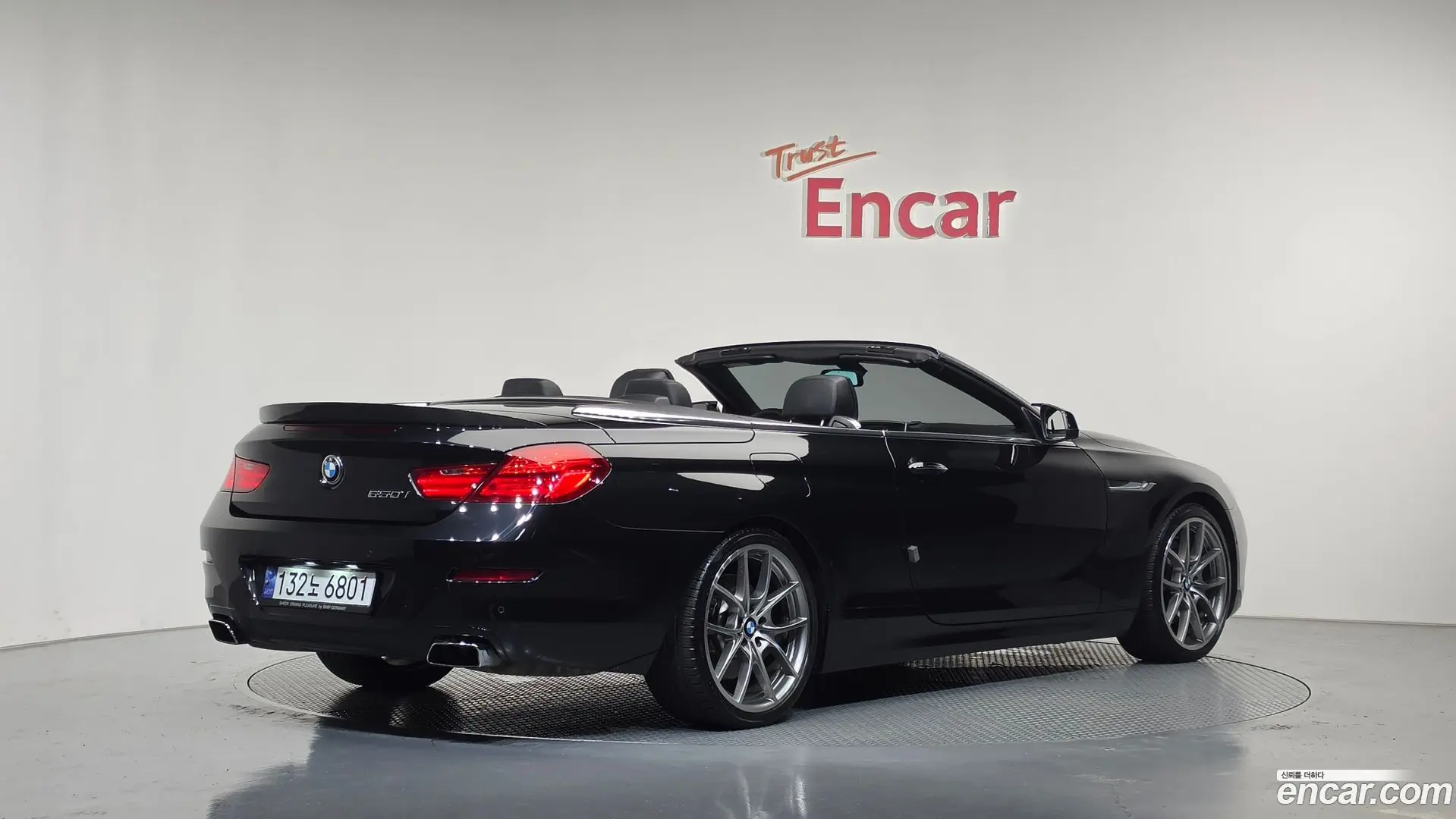 Main__Slider__Photo:6-Series BMW 2013.10-1