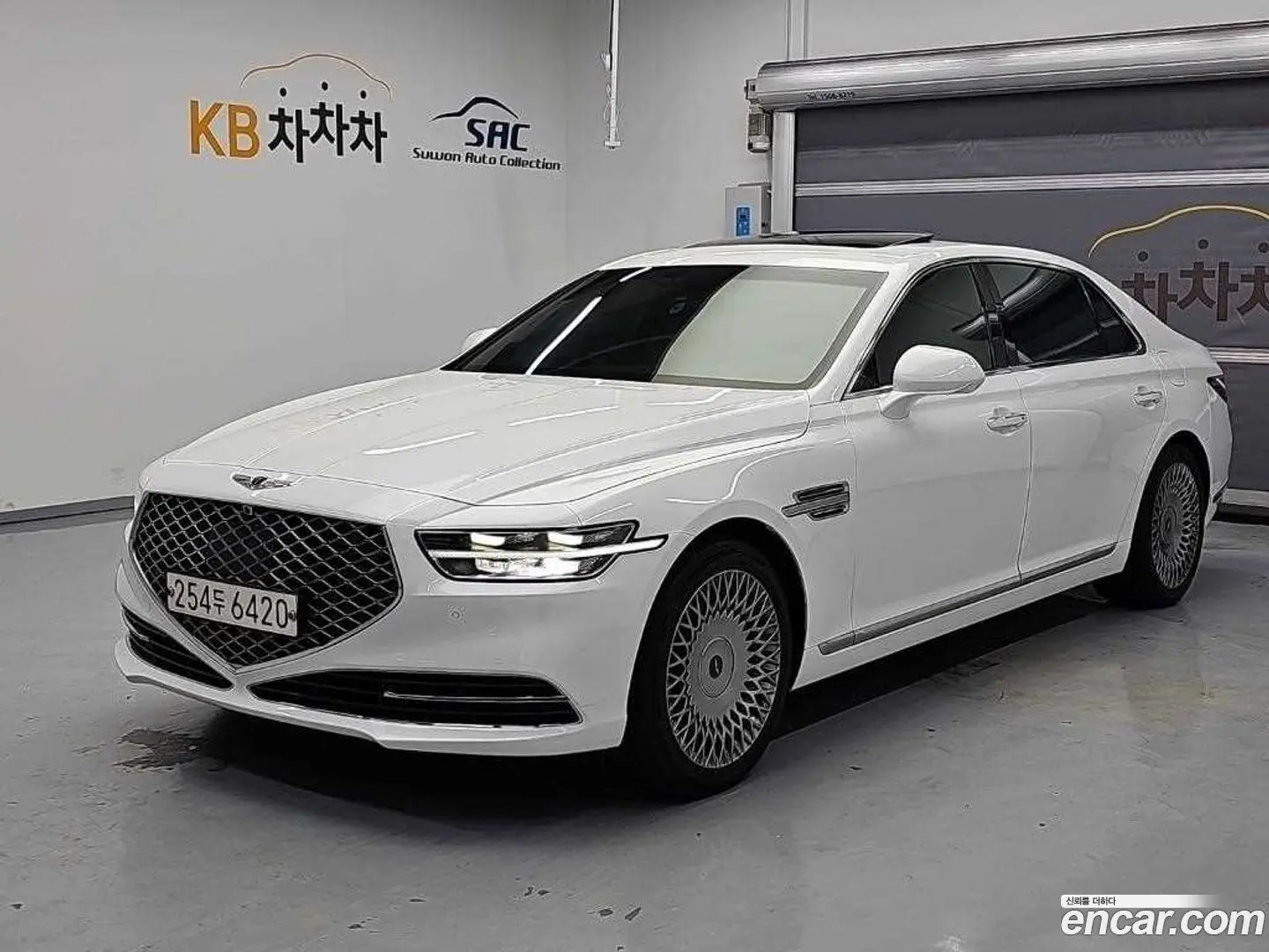 Main__Slider__Photo:G90 Genesis 2019.11-1