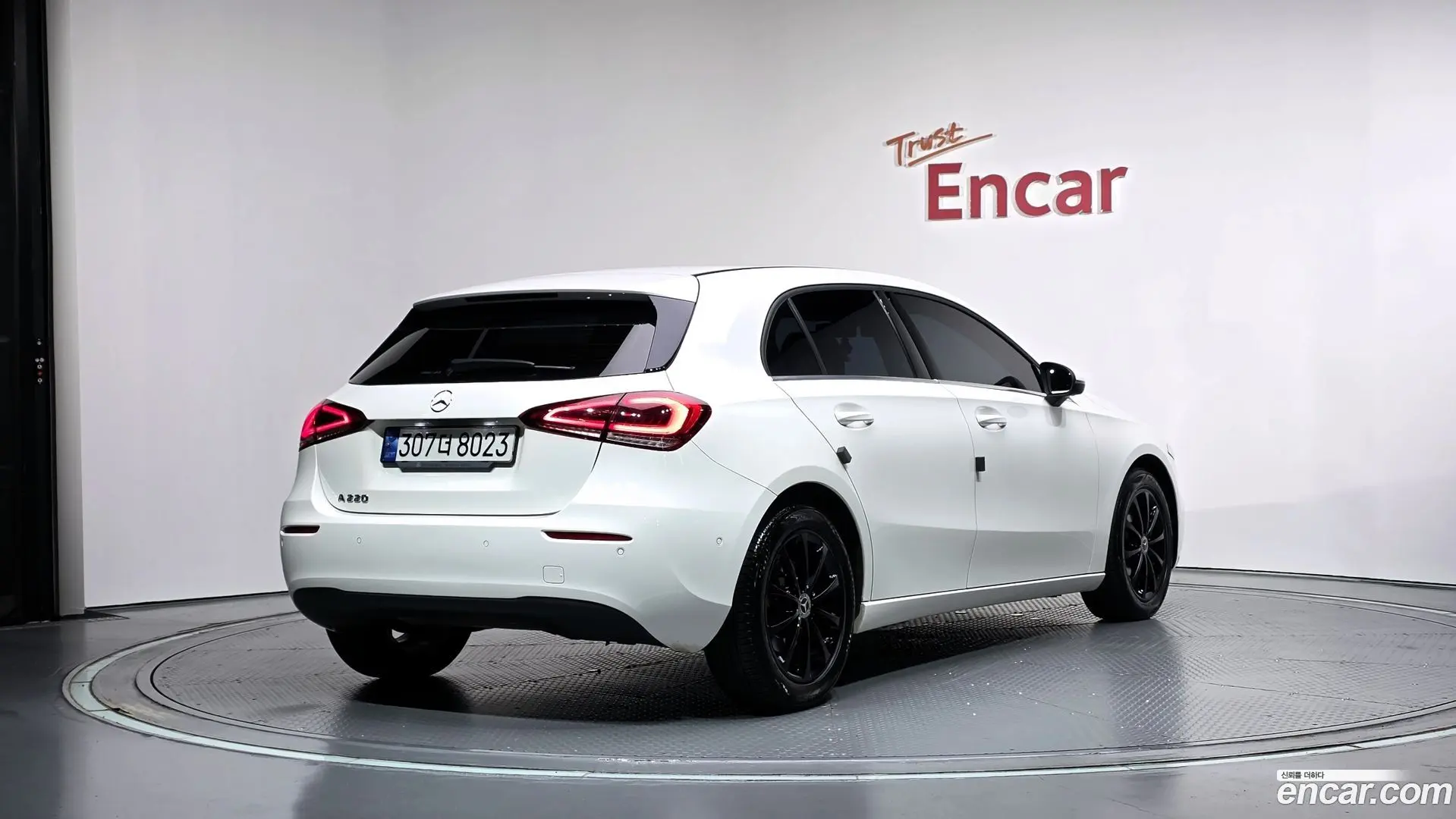 Main__Slider__Photo:A-Class Mercedes-Benz 2019.10-1