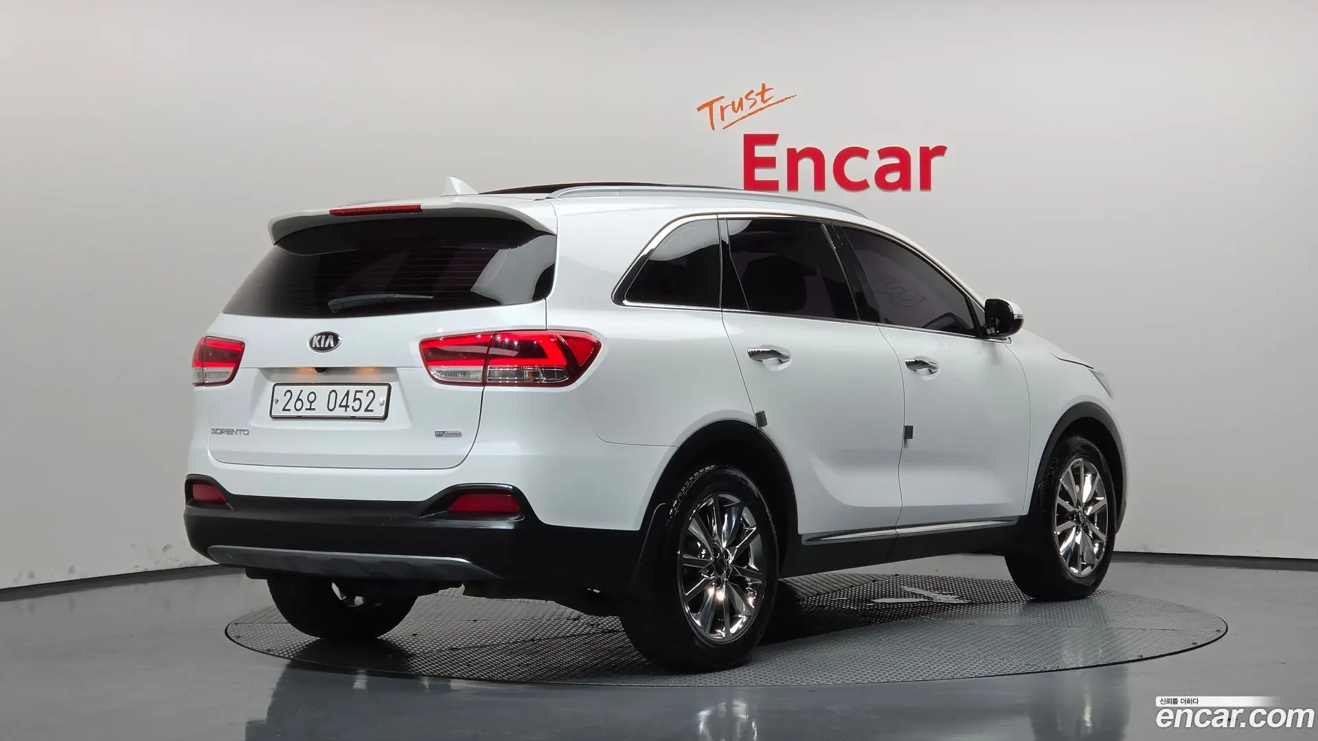 Main__Slider__Photo:Sorento Kia 2016.8-1