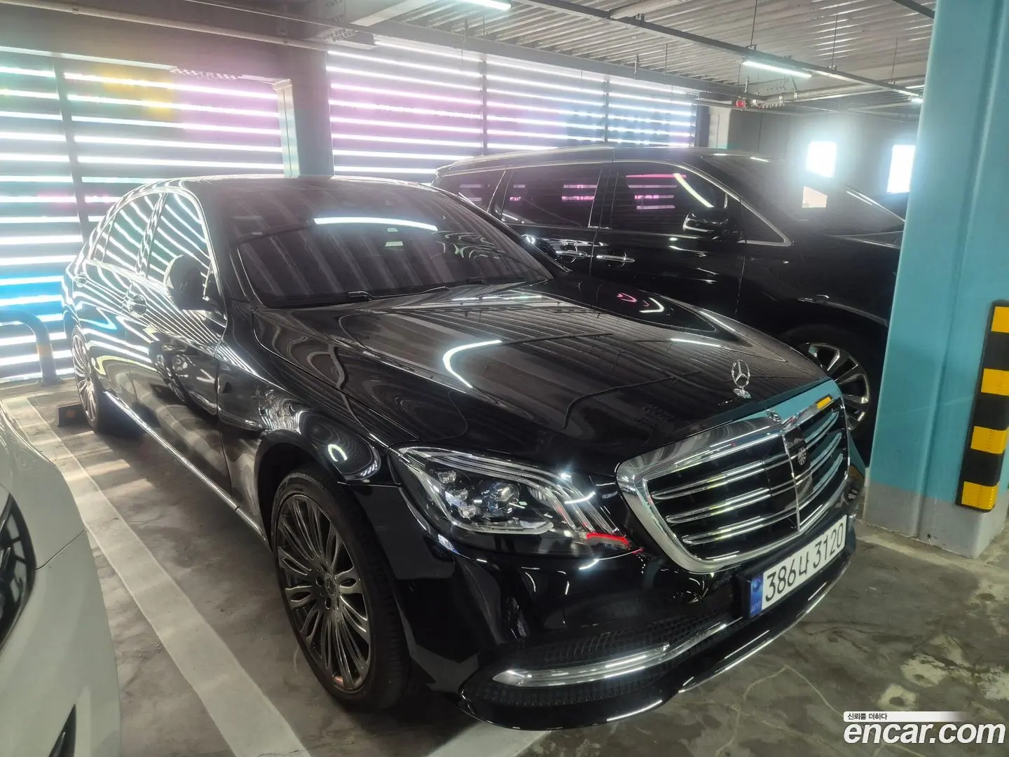 Main__Slider__Photo:S-Class Mercedes-Benz 2019.7-1