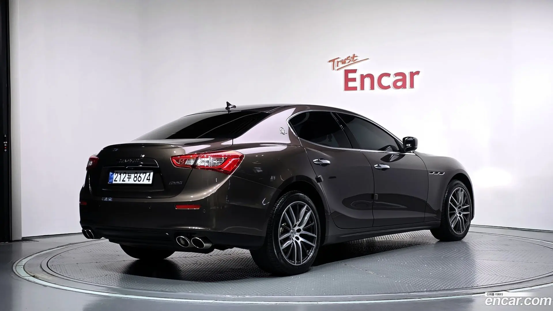 Main__Slider__Photo:Ghibli Maserati 2016.9-1