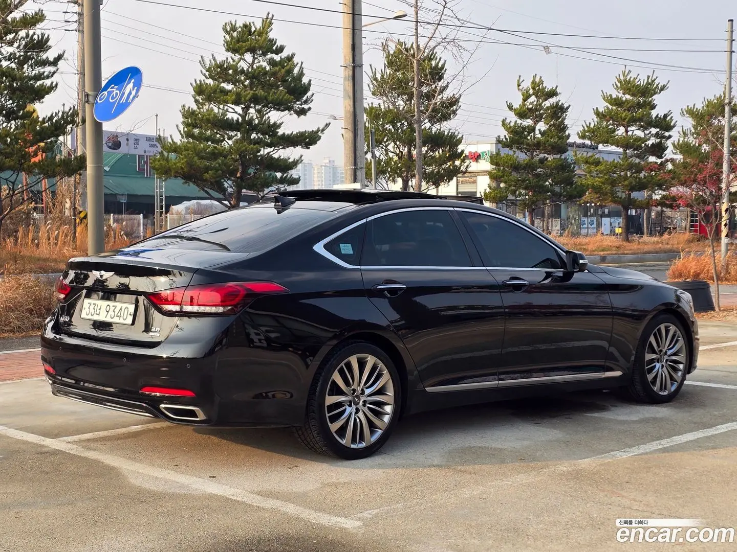 Main__Slider__Photo:G80 Genesis 2016.6-1