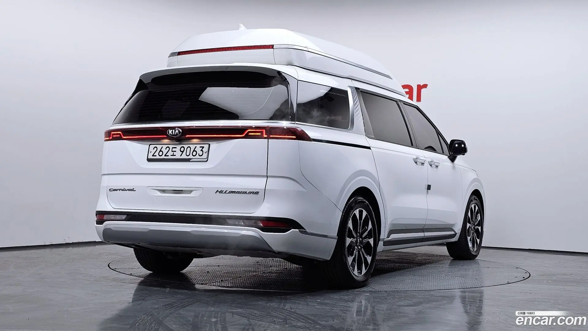 Main__Slider__Photo:Canival Kia 2021.1-1