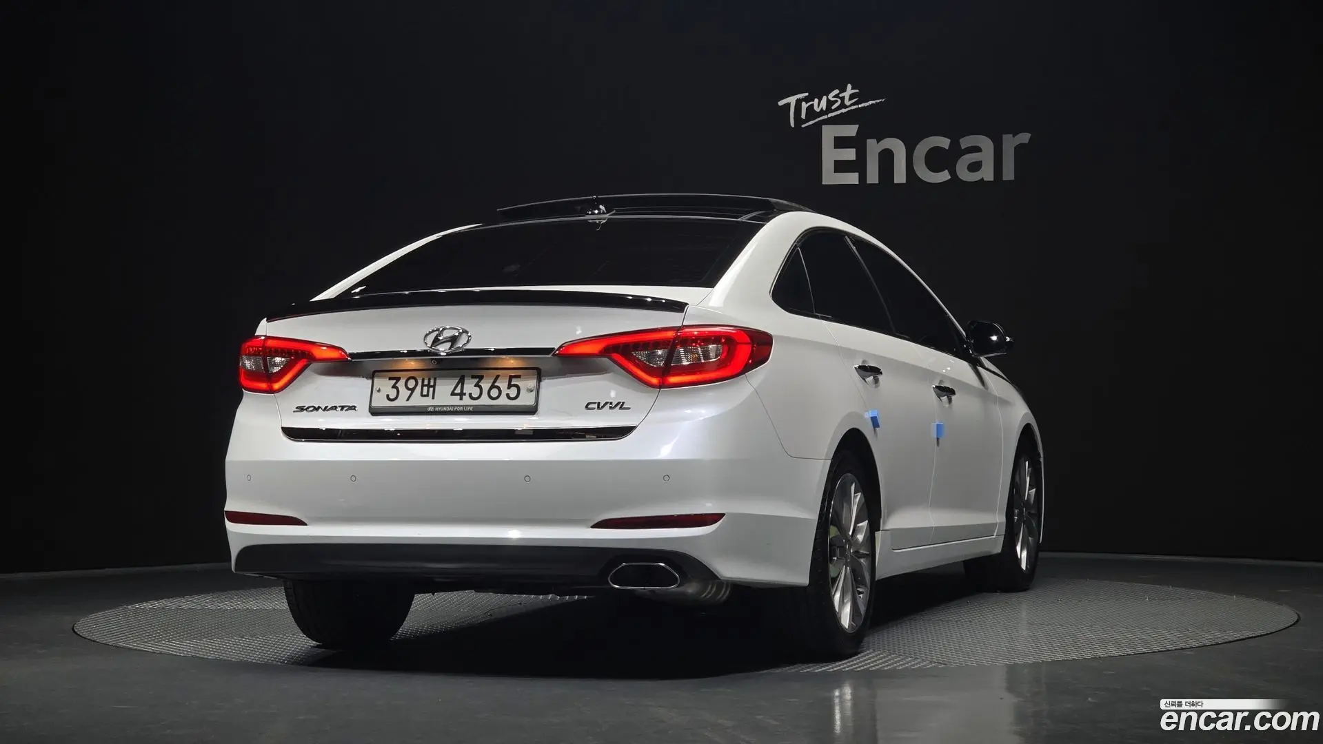 Main__Slider__Photo:Sonata Hyundai 2015.7-1