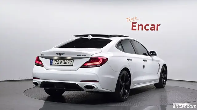 Main__Slider__Photo:G70 Genesis 2019.0-1