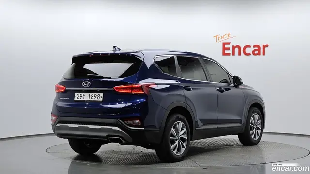 Main__Slider__Photo:Santafe Hyundai 2018.9-1