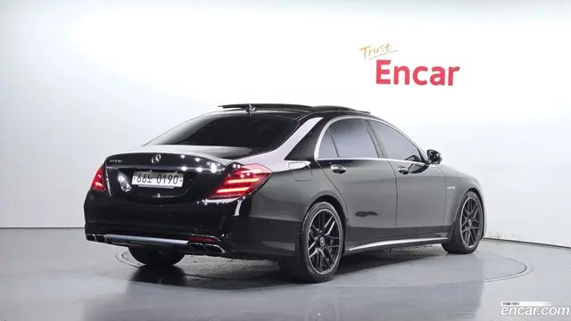 Main__Slider__Photo:S-Class Mercedes-Benz 2016.4-1