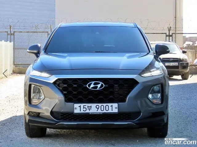 Main__Slider__Photo:Santafe Hyundai 2018.8-1