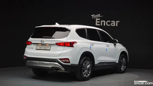 Main__Slider__Photo:Santafe Hyundai 2019.6-1
