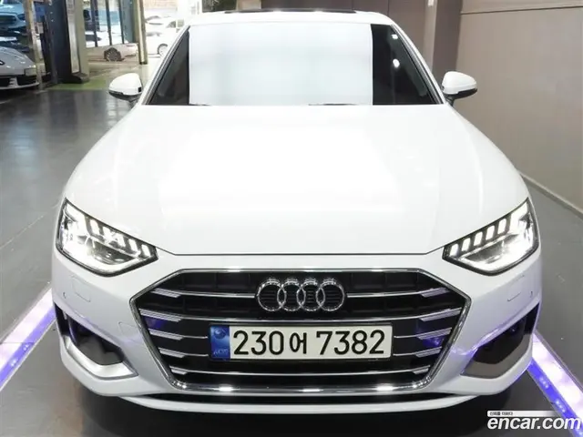 Main__Slider__Photo:A4 Audi 2023.9-1