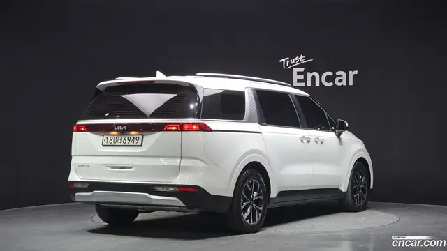 Main__Slider__Photo:Canival Kia 2022.11-1
