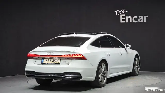 Main__Slider__Photo:A7 Audi 2020.9-1