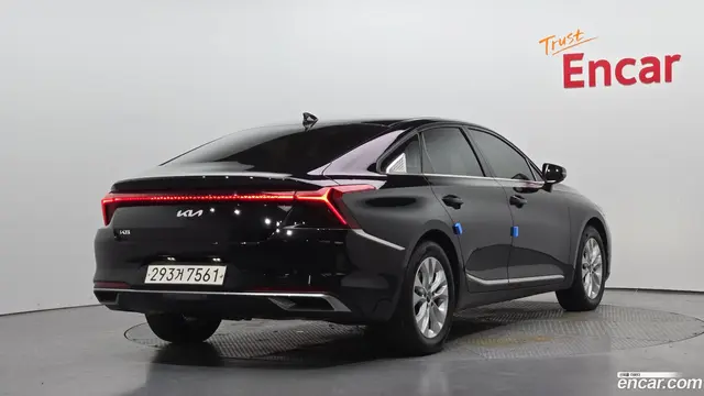 Main__Slider__Photo:K8 Kia 2021.4-1