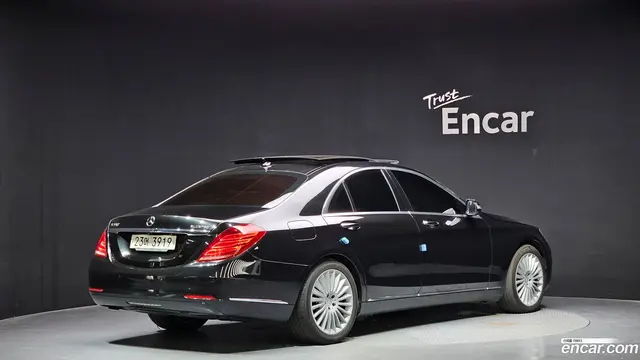 Main__Slider__Photo:S-Class Mercedes-Benz 2014.4-1