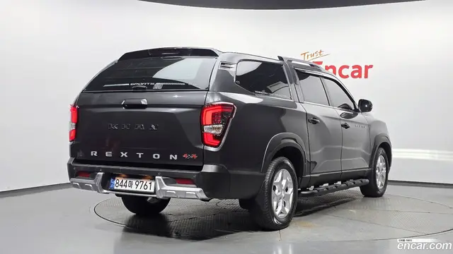 Main__Slider__Photo:Rexton KG Mobility 2023.4-1