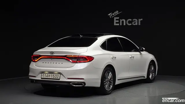 Main__Slider__Photo:Grandeur Hyundai 2019.7-1