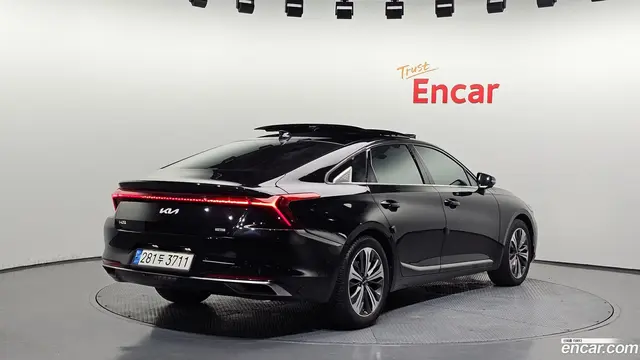 Main__Slider__Photo:K8 Kia 2021.6-1