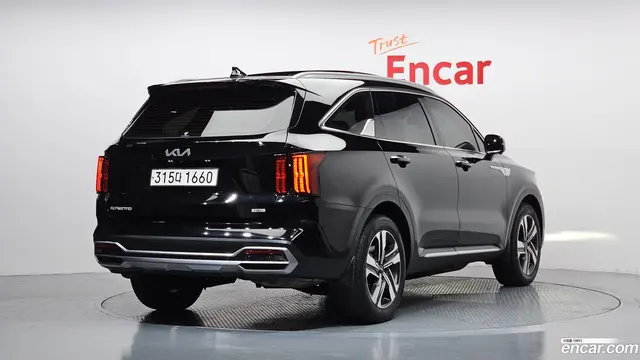 Main__Slider__Photo:Sorento Kia 2022.11-1