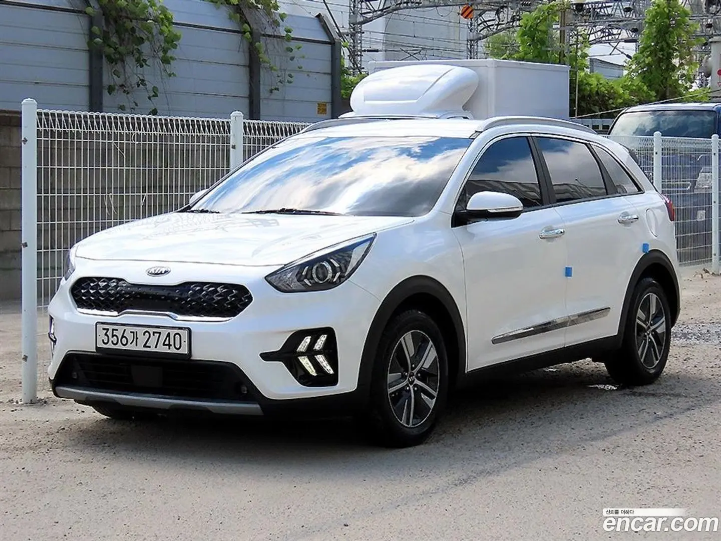 Main__Slider__Photo:Niro Kia 2021.1-1