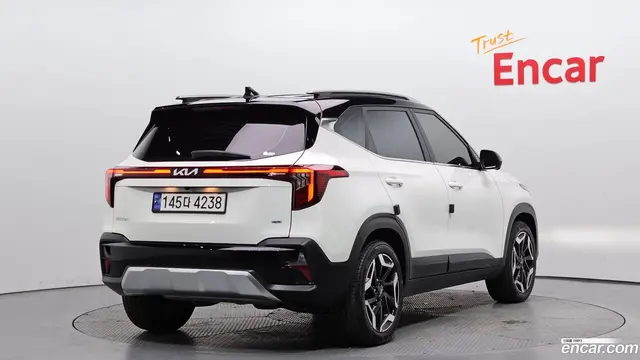 Main__Slider__Photo:Seltos Kia 2025.0-1