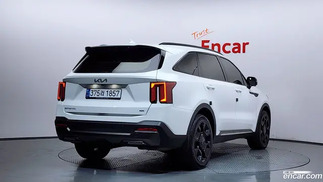 Main__Slider__Photo:Sorento Kia 2024.1-1