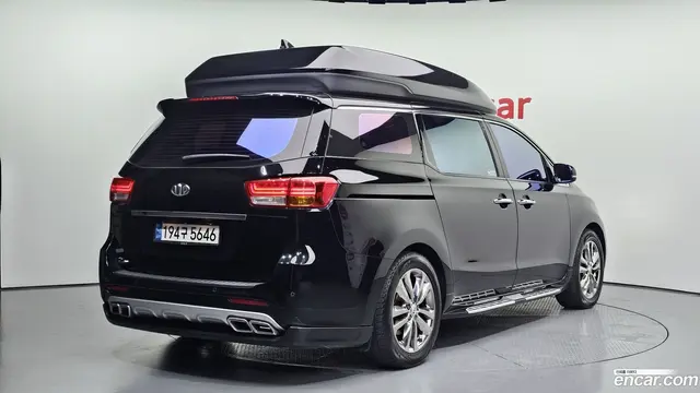 Main__Slider__Photo:Canival Kia 2017.8-1