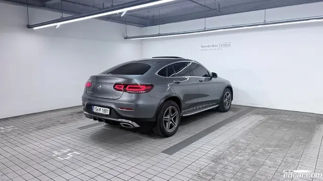 Main__Slider__Photo:GLC-Class Mercedes-Benz 2023.4-1