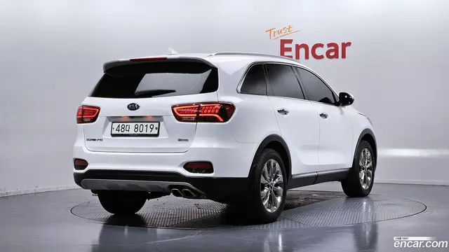 Main__Slider__Photo:Sorento Kia 2018.2-1