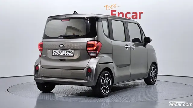 Main__Slider__Photo:RAY Kia 2020.2-1