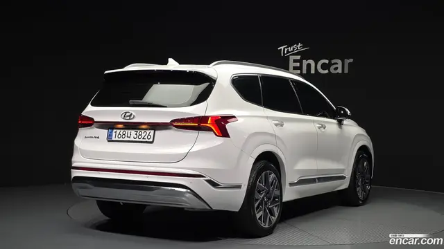 Main__Slider__Photo:Santafe Hyundai 2020.6-1
